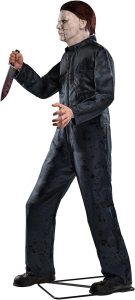 Side view of Michael Myers Animatronic holding a knife