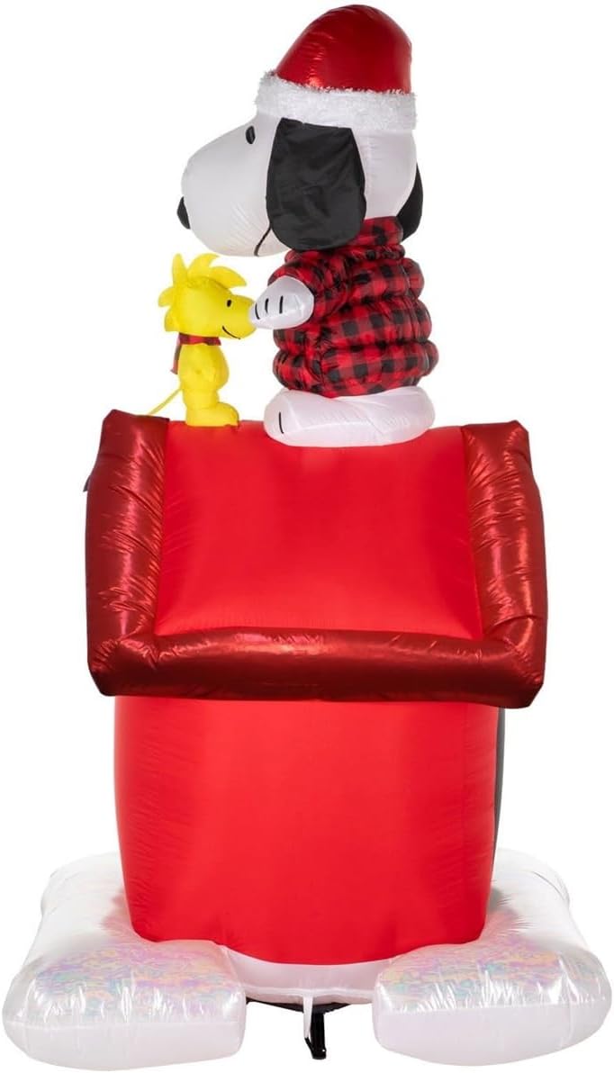 8 FT Snoopy on Doghouse Christmas Inflatable side view