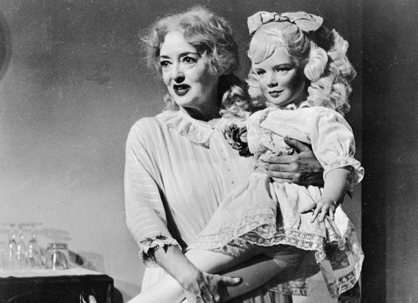 Scene from What Ever Happened to Baby Jane?