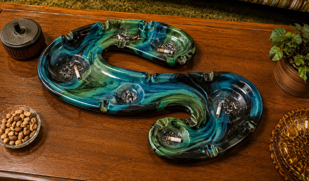 Collecting Vintage Ashtrays and a large 1970s decorative coffee table ashtray