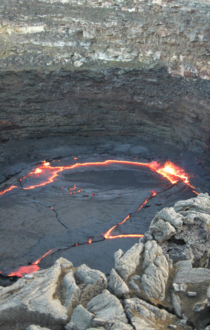  Lava lake of Erta Ale