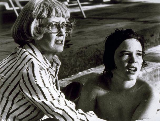 Burnt Offerings Review Bette Davis 